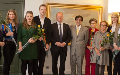 Icelandic grantees 2013 with Icelands Minister of Education and Cultural Affairs, US Embassador and Fulbright Commissions ED.