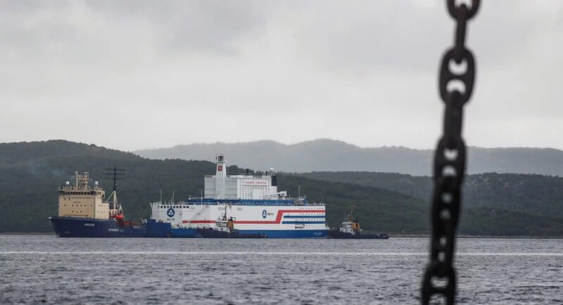 floating nuclear power plant Akademik Lomonosov